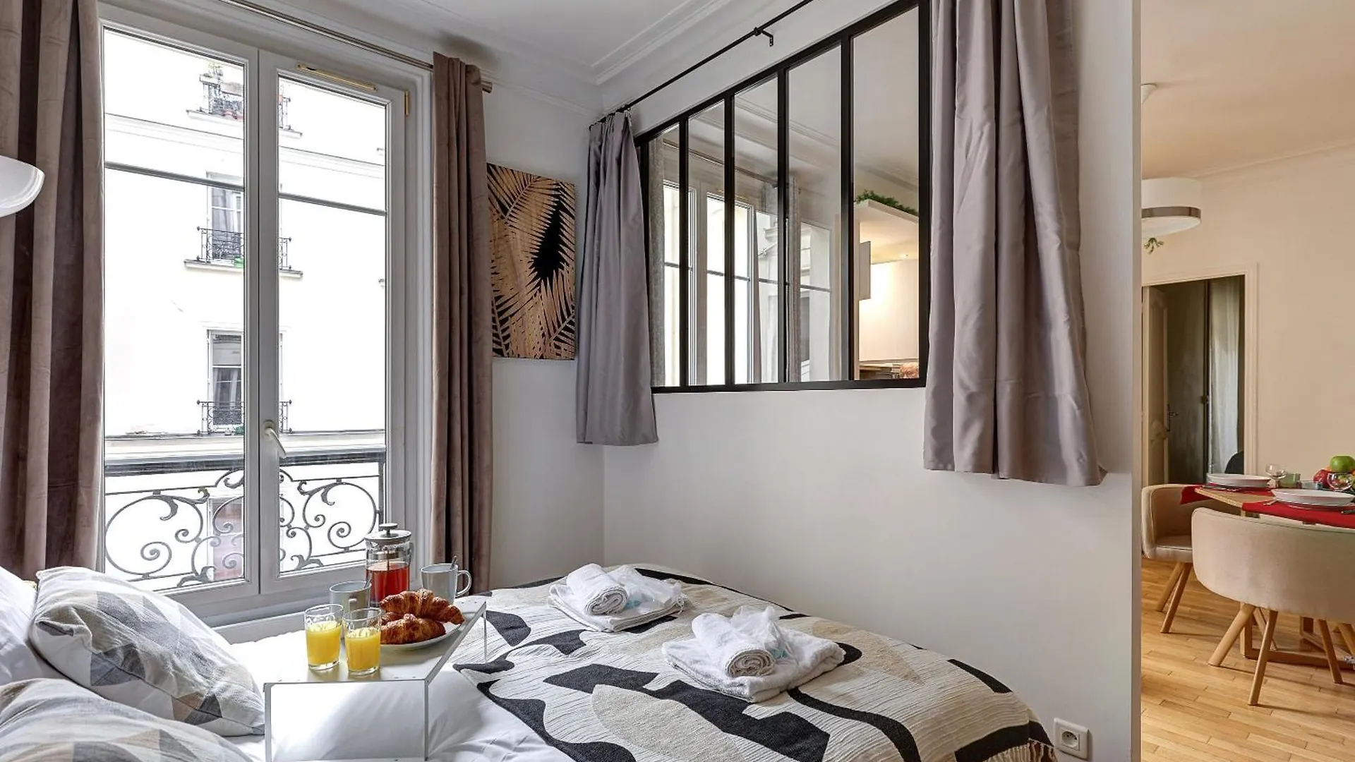 Elegante Haussmannienne Au Prestige Parisien Apartment Paris